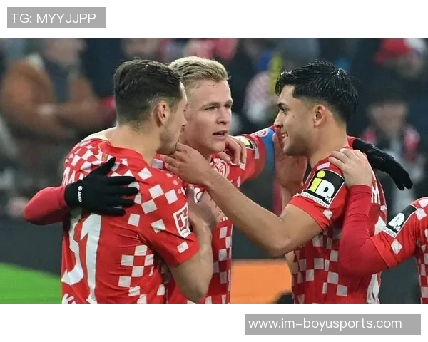 德甲最新积分榜分析拜仁稳居第一莱比锡紧随其后多特遭遇平局药厂紧追不舍